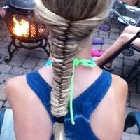 Thumb fishtail 1344978078