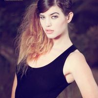Thumb glam%20hairstyle 1351022384