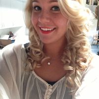 Thumb me%20with%20curls 1351032573