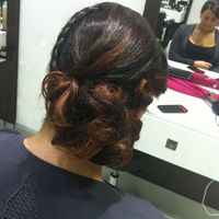 Thumb messy%20bun 1352268950