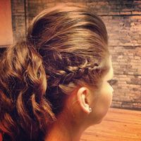 Thumb side%20braid%20updo 1361311511