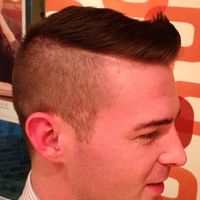 Thumb tramline%20parting%20short%20gents%20haircut 1352284502