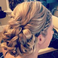 Thumb updo 1355153269