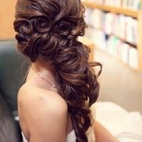 Thumb updo 1363873591