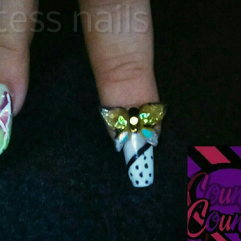 Countess Nails