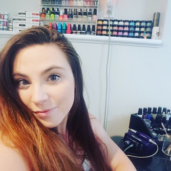 Moonstruck_nail_studio