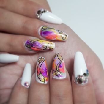 GLAM NAIL ART