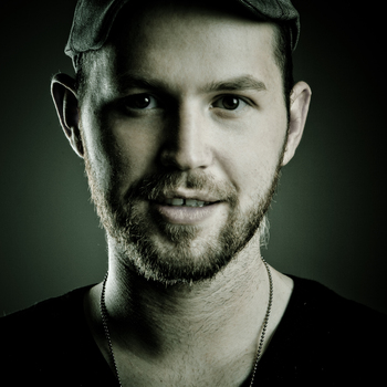 Steven Robertson