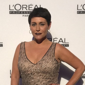 Hairbymarysalonbiyoshi 