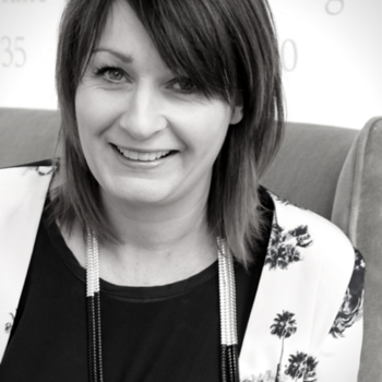 Janine Simons