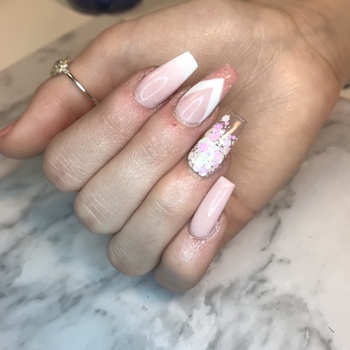 Nailsbynaomi1