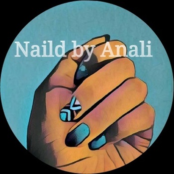 Naild_by_Anali
