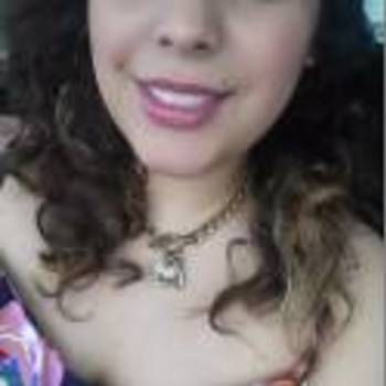 Dora Valdes