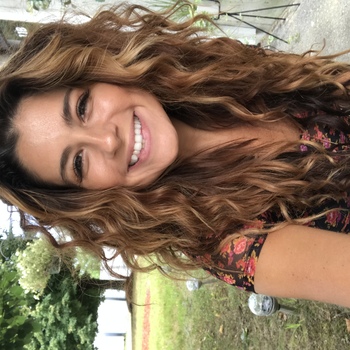  Caryann Stavrou 