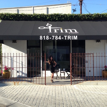 Trim a salon