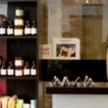 LUSCIOUS SALON