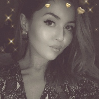Emma Marcey 