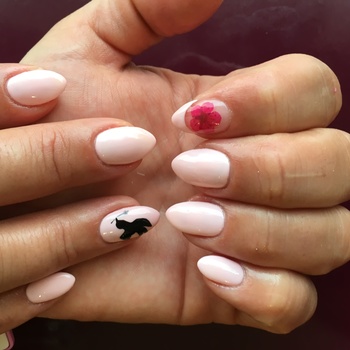 Desi_gn nails