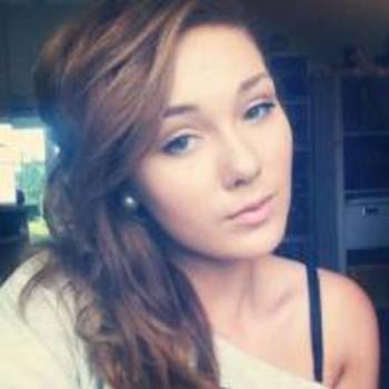 Claire Jennings jenningss_xx