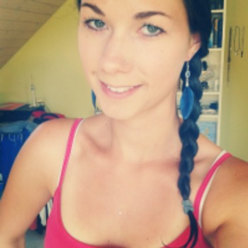 felizia_guye felizia_guye