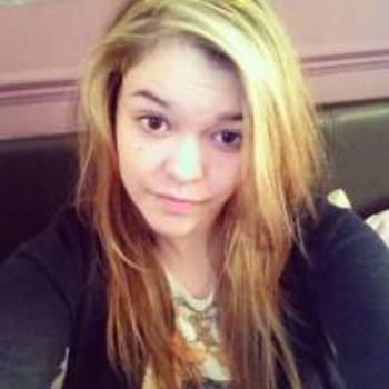 kelsie kelsiebabyy-xo
