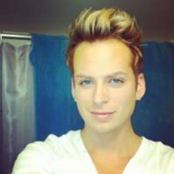 Nick Moore-Perez nikkomp