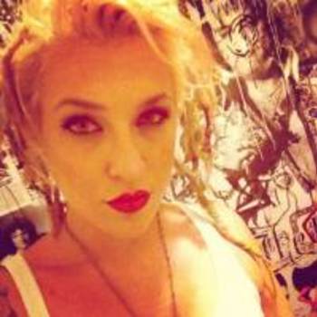 Natasha Love natasha.schienle