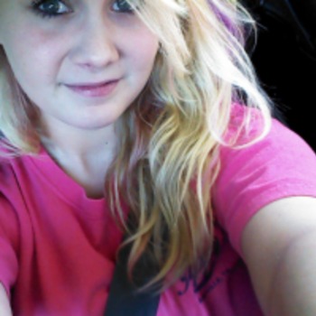 Taylor dumb12blond