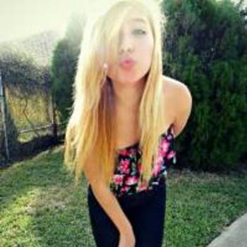 Ashley Ashleyniicoleev