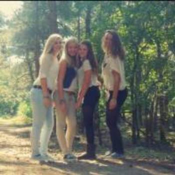 Nathalie nathalie4ever98