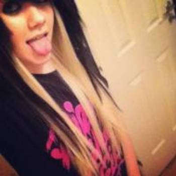 ExtremeEmber evelinanyc