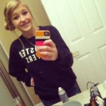 Emilee emilee.raven26