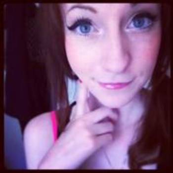 Ash Paige vanitypaigegore