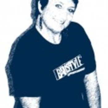 Tami Hollins