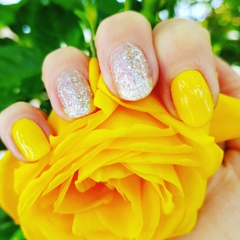 LetThemShineNails