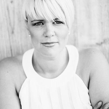 Linda Schuster