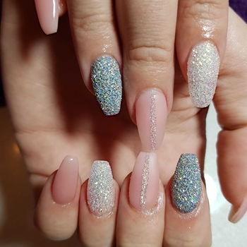 T_nails