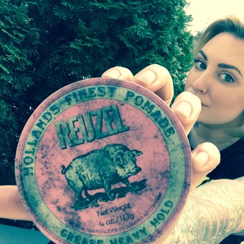 Dana Szallai 