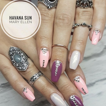 Mary Ellen gel nails