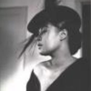 Michèle Armstrong
