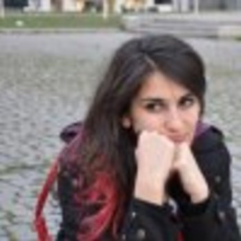 Neslihan Akdemir